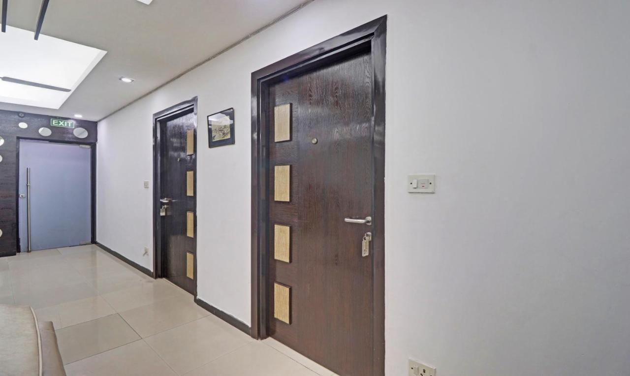 Treebo Trend Exotica Opp Sector 62 Hotel Ghaziabad Exterior foto